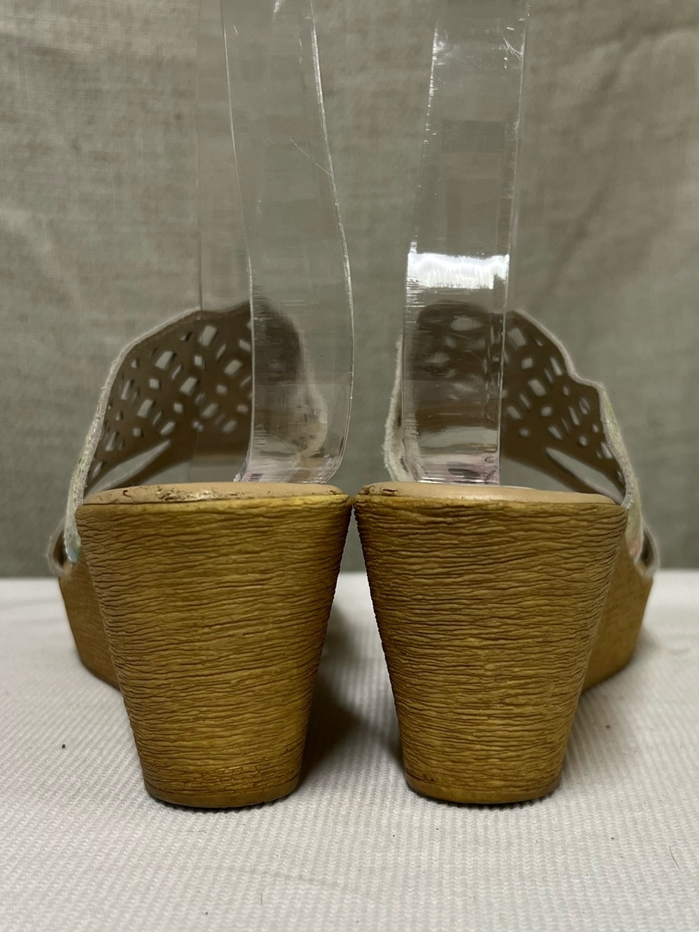 Spring Step Floral Multi-Color Wedge Sandals - Picture 5 of 7